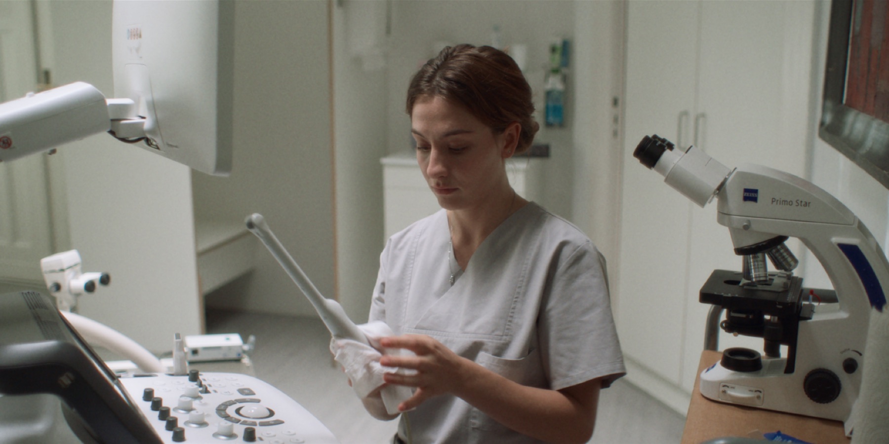 Still 7 from Schwesterherz / The Good Sister