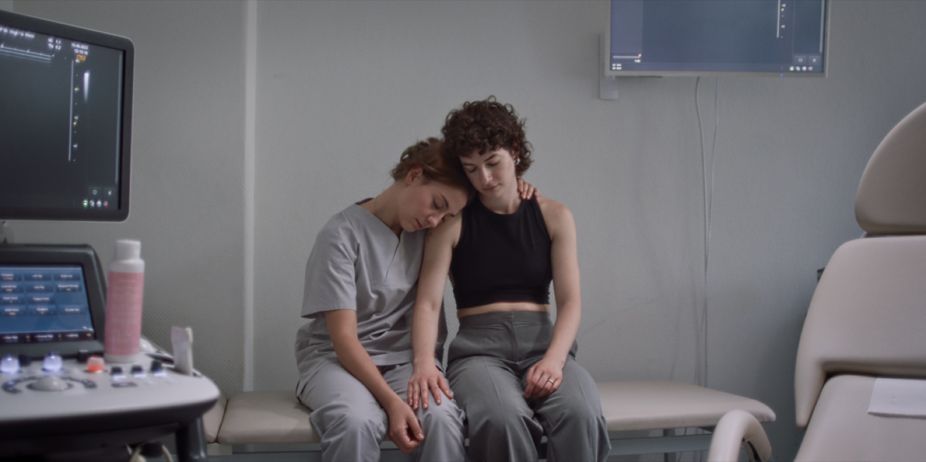 Still 8 from Schwesterherz / The Good Sister